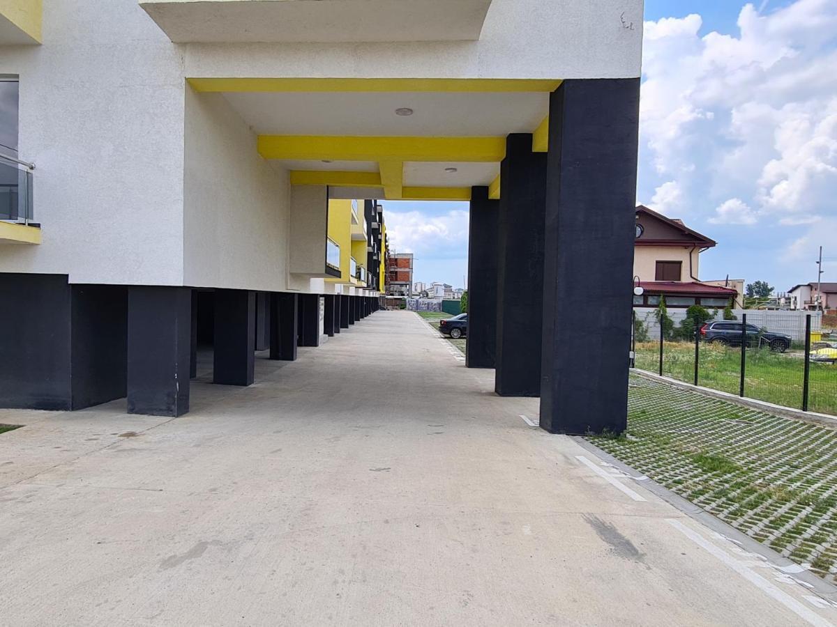 Marble Studio Bukares Bagian luar foto